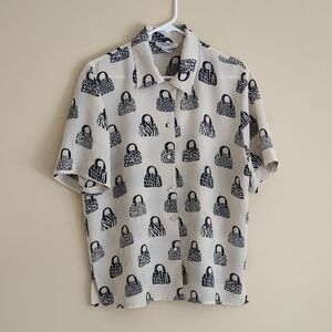 XL Voir Novelty Print Purse Shirt Top